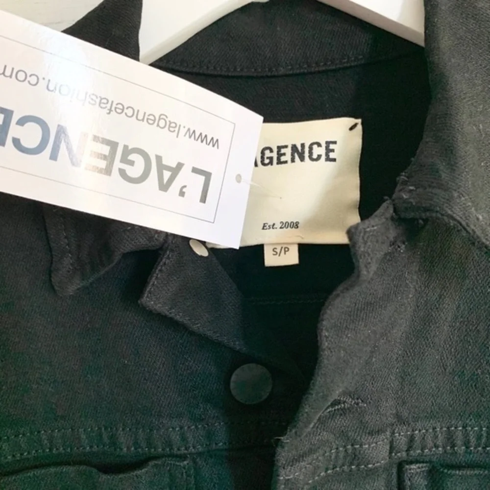 L’agence Janelle Cropped Black Jacket - Picture 5 of 14